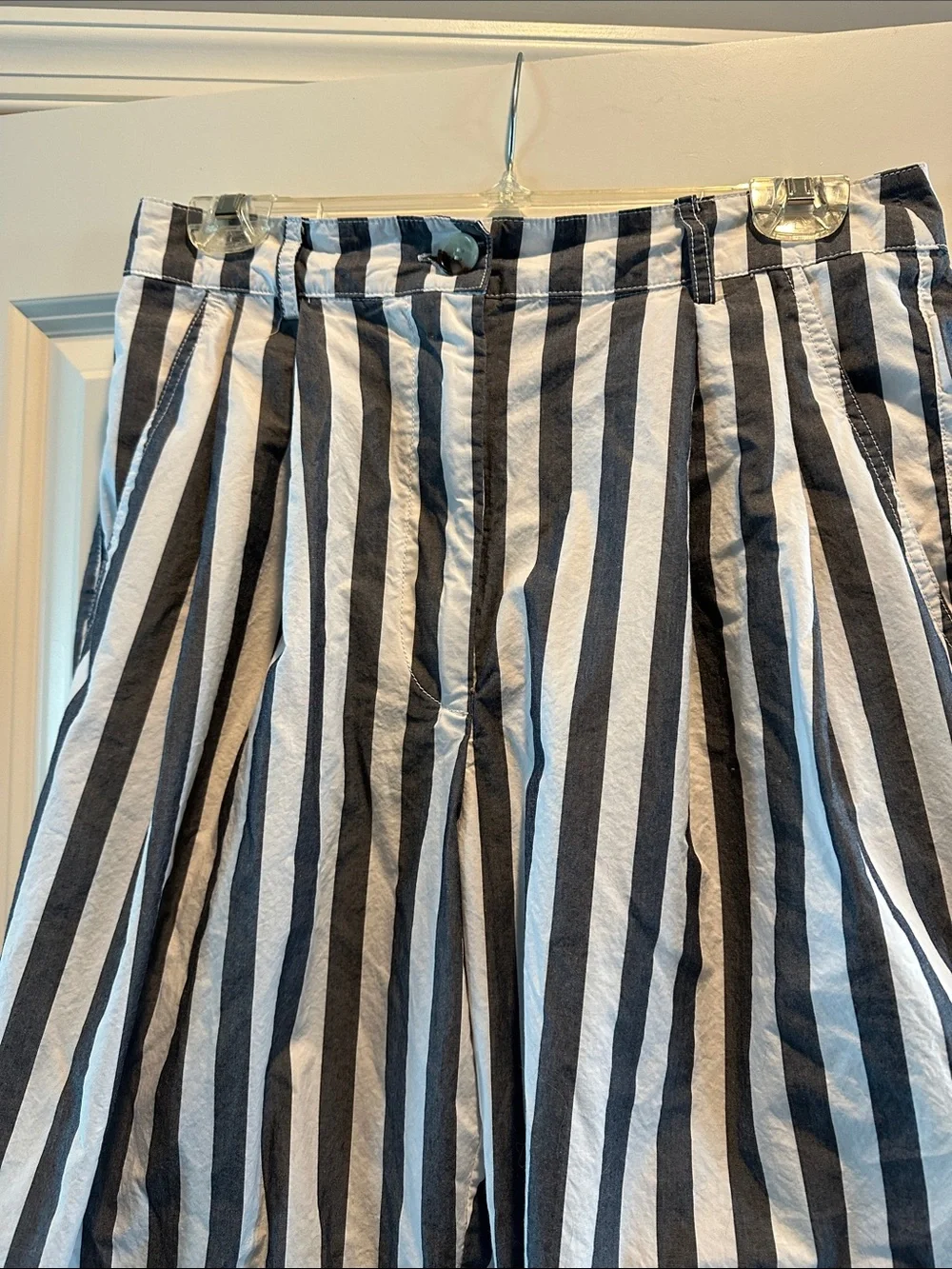 Urban Outfitters Cotton Pleated Pants Size 10 - Picture 2 of 5